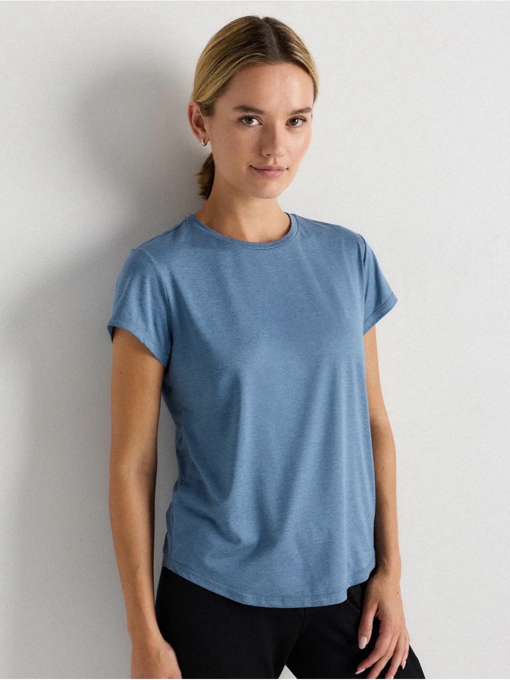 NWOT Quince Flowknit Breeze Tee